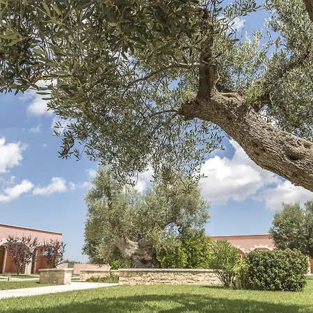 Relais Antica Masseria * Turi